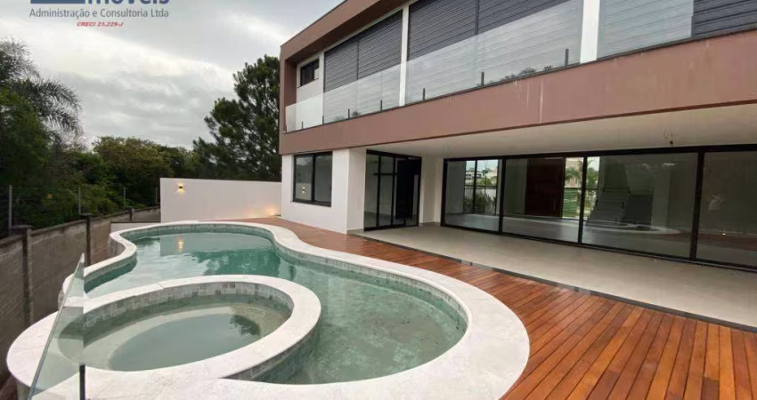 Casa à venda, 530 m²- Granja Viana - Com amplo quintal  e piscina