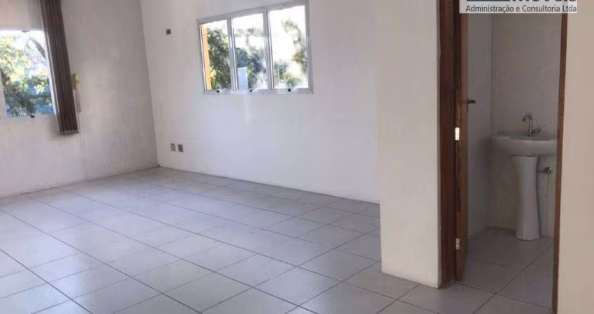 GRANJA VIANA - JD.DA GLÕRIA - Sala 30m² com armários para alugar