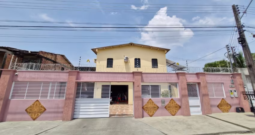 CASA NO CONJUNTO ÁGUAS CLARAS