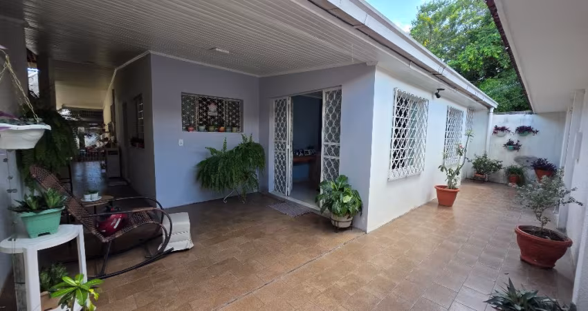 CASA NA CIDADE NOVA