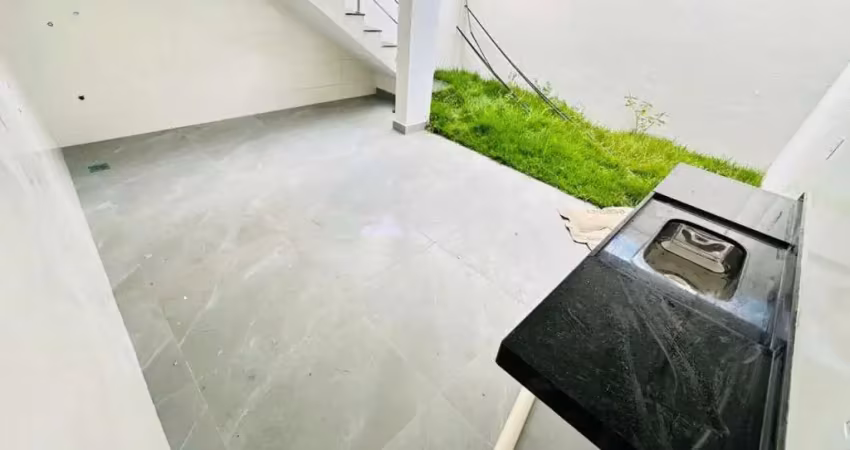 Casa com 3 quartos à venda na Santa Amélia, Belo Horizonte 