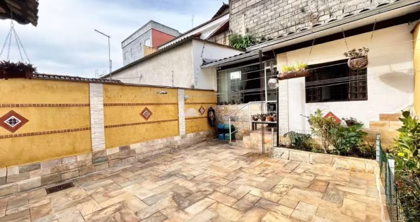Casa com 4 quartos à venda em Paquetá, Belo Horizonte 