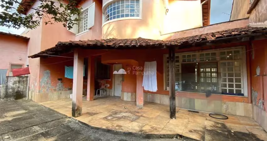 Casa com 3 quartos à venda na Santa Amélia, Belo Horizonte 