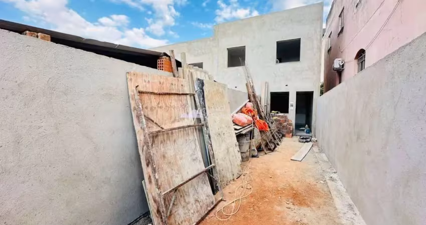 Casa com 2 quartos à venda no Jardim Leblon, Belo Horizonte 