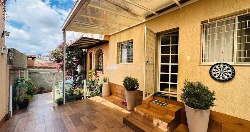 Casa em condomínio fechado com 3 quartos à venda em Copacabana, Belo Horizonte 