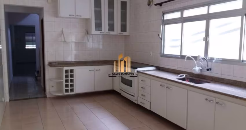 Sobrado com 3 dormitórios (1 suíte) na R. José Damiani por R$ 790.000,00
