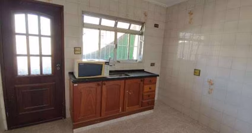 Casa com 4 dormitórios à venda, 211 m² por R$ 880.000,00 - Vila Yara - Osasco/SP