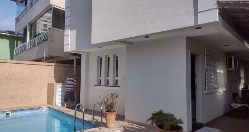 Casa com 3 quartos, Aparecida, Santos - R$ 1.6 mi, Cod: 992