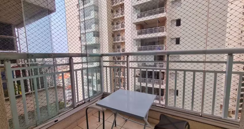 Imperdível oportunidade! Apartamento à venda em Santos-SP, no Marapé, com 2 quartos, 1 suíte, 1 sala, 2 banheiros, 1 vaga de garagem e 64m².
