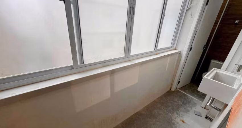 Apartamento com 2 quartos, José Menino, Santos - R$ 670 mil, Cod: 2269
