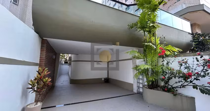 Luxuosa casa à venda em santos-sp, no bairro embaré, com 3 quartos, 1 suíte, 3 salas, 3 banheiros, 2 vagas de garagem e 208m².