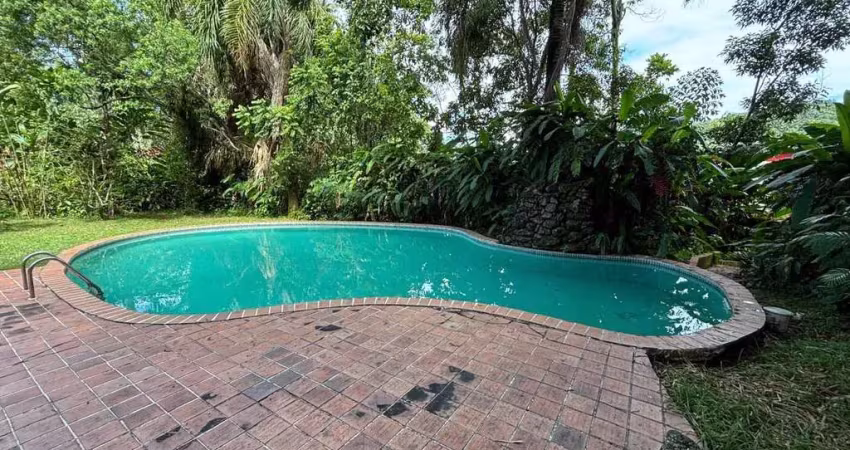 Casa com 5 quartos, Morro dos Barbosas, São Vicente - R$ 2.19 mi, Cod: 2723