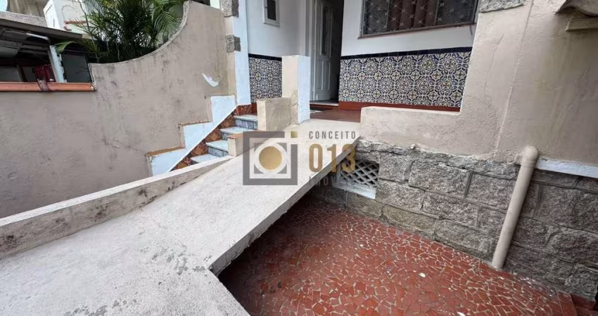 Casa com 3 quartos, Vila Belmiro, Santos - R$ 742 mil, Cod: 2984