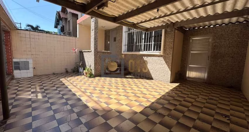 Casa com 2 quartos, Embaré, Santos - R$ 1.5 mi, Cod: 2996