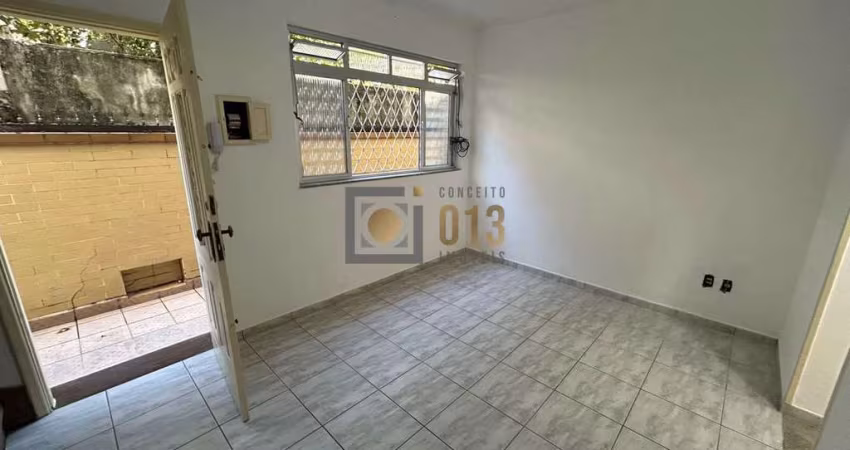 Casa com 2 quartos, Campo Grande, Santos - R$ 430 mil, Cod: 3048