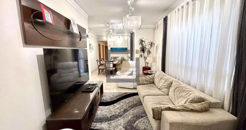 Apartamento de 3 dormitórios no Boqueirão em Santos