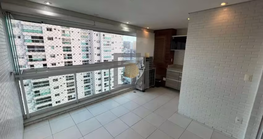Apartamento à venda na Ponta da Praia em Santos-SP: 2 quartos, 1 suíte, 1 sala, 1 banheiro, 1 vaga de garagem, 77 m². Venha conhecer!