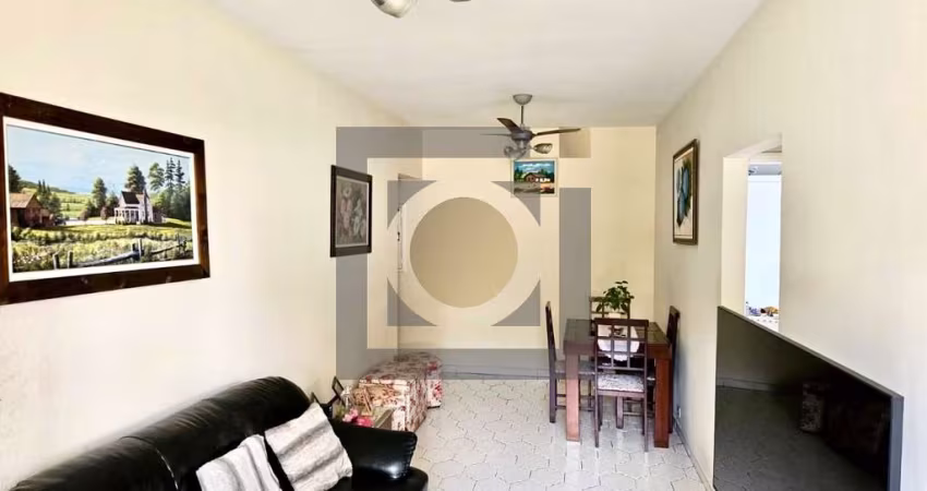 Apartamento a venda com 2 quartos em prédio com lazer na Vila Belmiro em Santos!