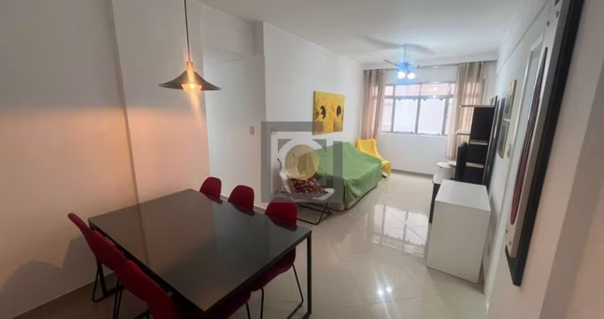 Apartamento 2 quartos no Gonzaga, 50 metros da praia - Santos-SP, com 98m².!