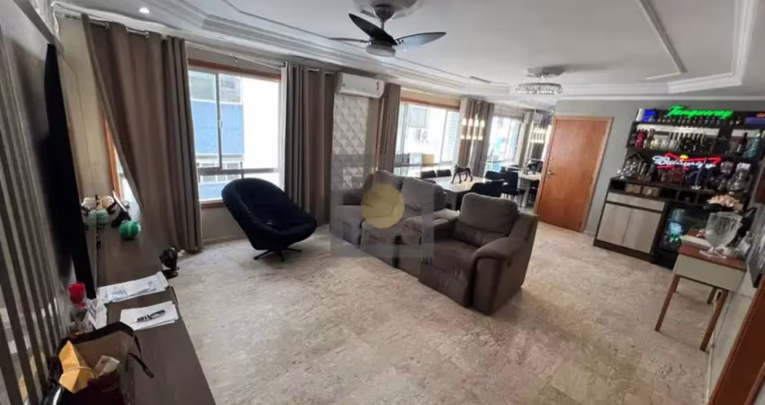 Espaçoso apartamento de 3 quartos e 2 vagas de garagem à venda no gonzaga, santos-sp
