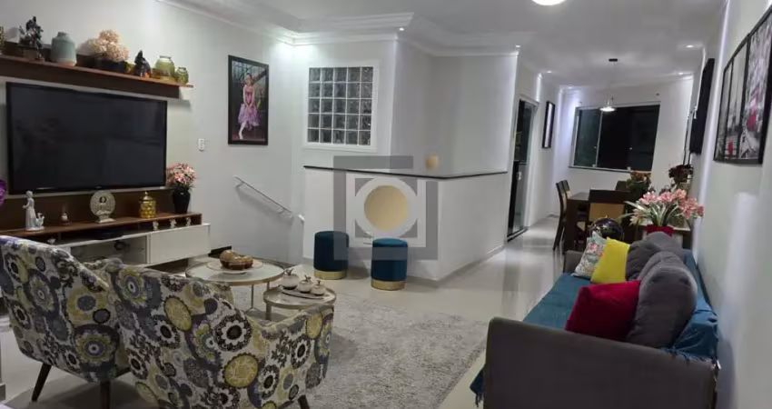 Casa à venda em santos-sp, embaré! 3 quartos, 1 suíte, 1 sala, 4 banheiros, 2 vagas, 140m². confira!