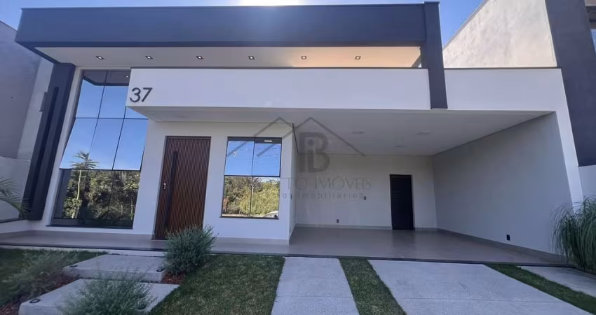Imperdível casa em condomínio à venda em Indaiatuba-SP, 3 suítes, 194m², 4 vagas no Jardim Laguna!