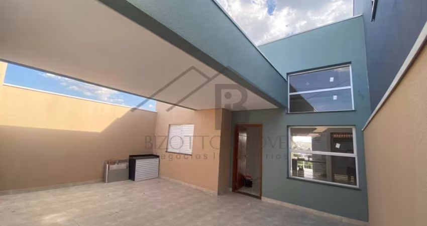 Oportunidade casa jardim dos sabias !!!  2 Dormitórios sendo 1 suíte, cozinha integrada com a sala, área gourmet, com um cômodo na parte debaixo!