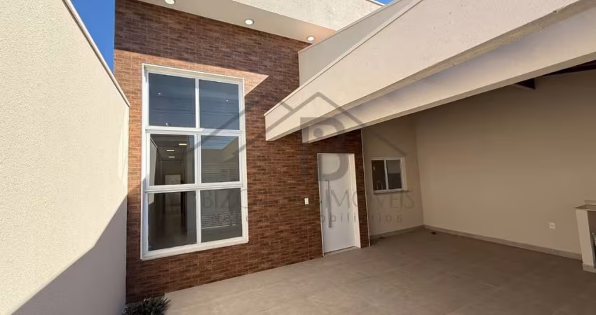 VENDE-SE CASA NO JARDIM VENEZA NA CIDADE DE INDAIATUBA SÃO PAULO , CASA COM 3 DORMITÓRIOS SENDO 1 SUÍTE , BAIRRO COM EXCELENTE LOCALIZAÇÃO NA CIDADE.