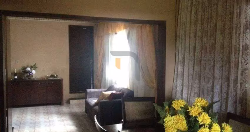 Casa com 3 quartos à venda na Rua Pirajá, Jansen, Gravataí