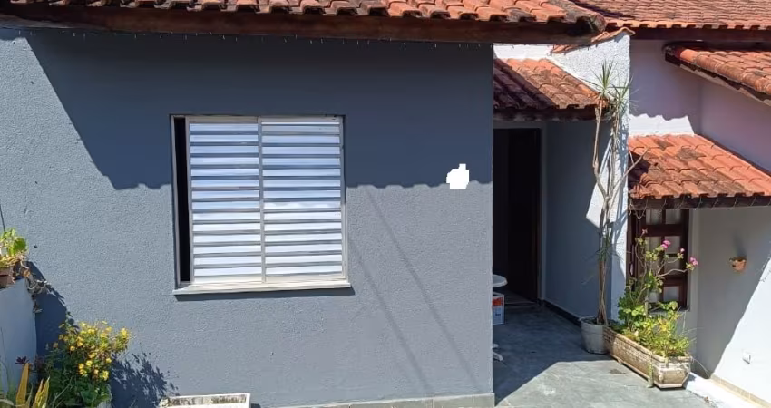 Casa térrea em condominio