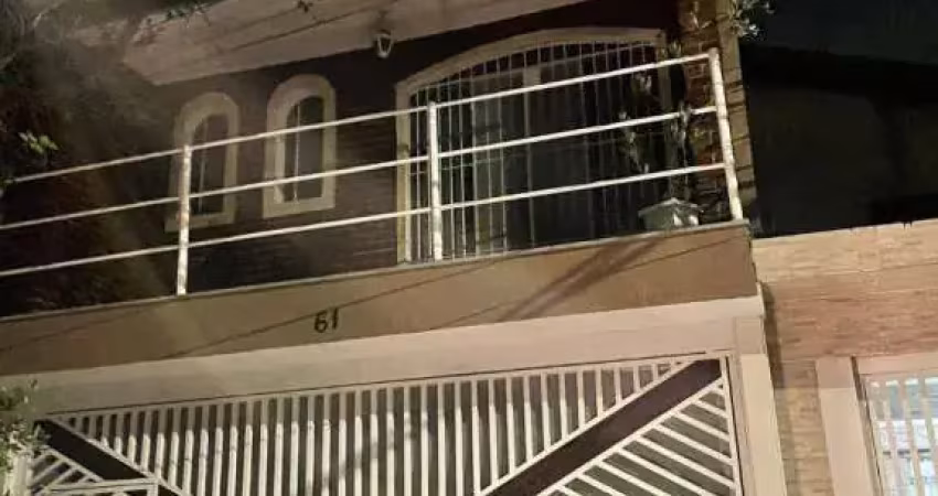 Casa com 5 dormitórios à venda, 250 m² por R$ 742.000,00 - Cidade das Flores - Osasco/SP