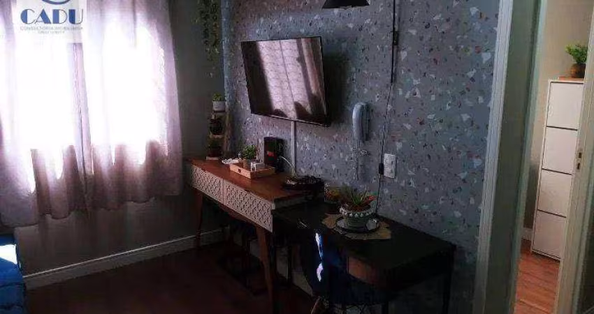 - Apartamento no Condomínio  Plano e Alto do Jaraguá II