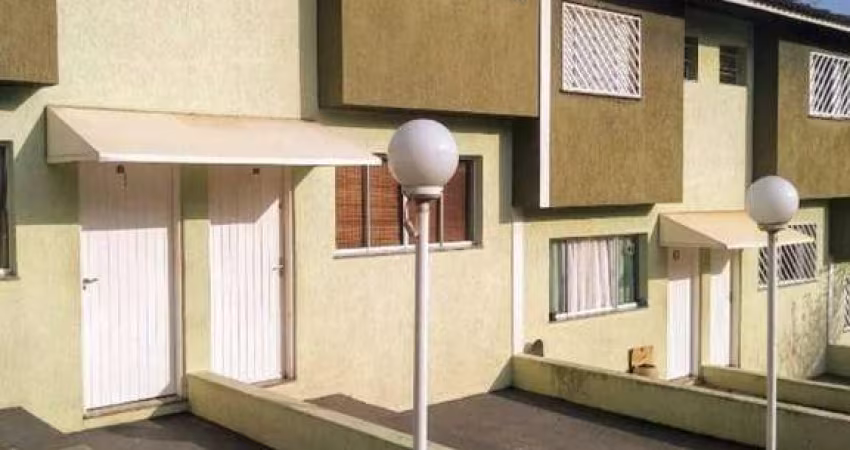 Oportunidade Casa no Condomínio Parque dos Ipês - Osasco
