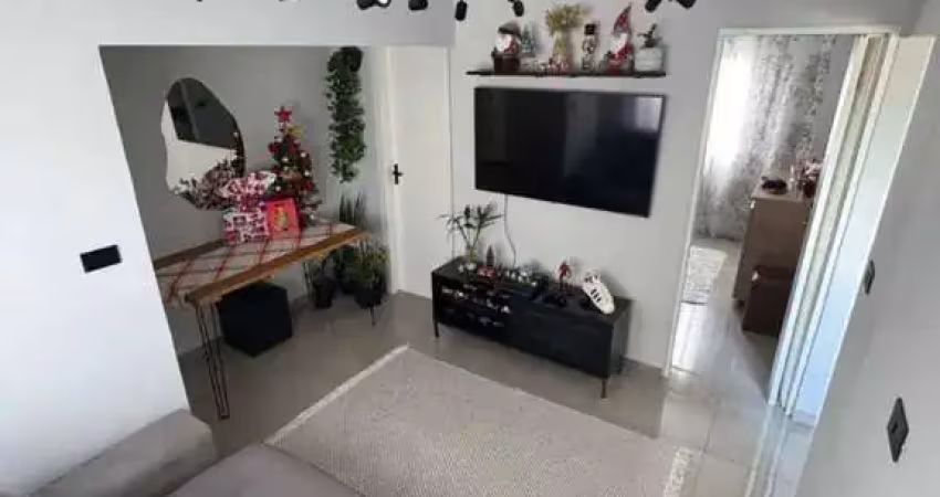 Apartamento Todo Reformado no Condomínio Icaro I - Itapevi