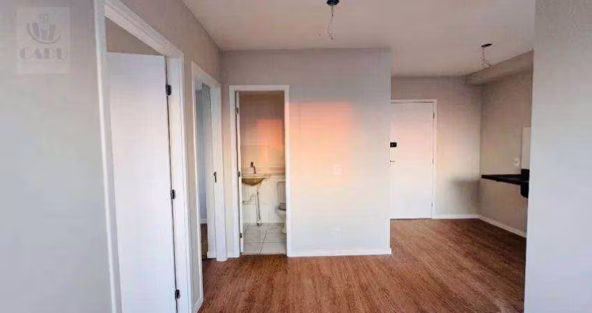 - Apartamento no Condomínio Aneri Cambuci - Cambuci