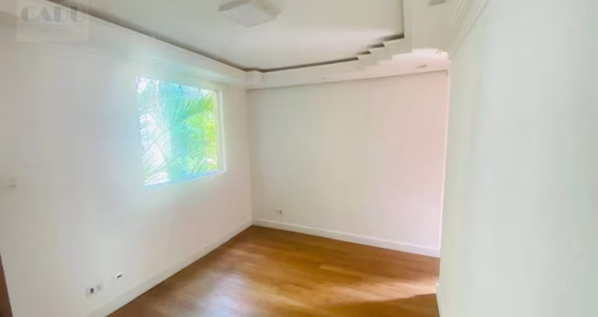 - Apartamento no Condomínio Cotia Verde I