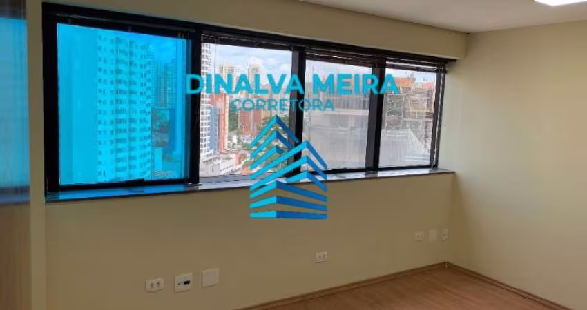 Sala comercial com 4 salas para alugar na Avenida da Aclimação, 68, Aclimação, São Paulo