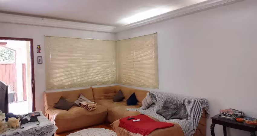 Casa  de 2 dormitorios  no centro de aguas  de lindóia