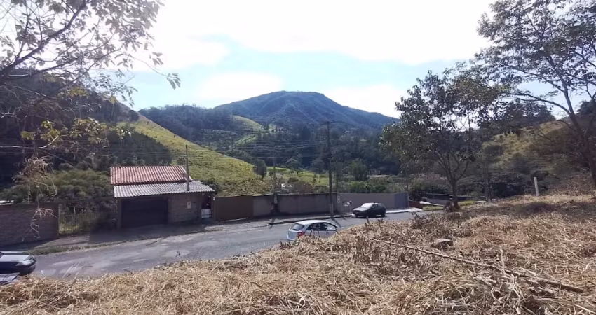 Terreno de 510m² em aguas de lindóia com vista para as montanhas.