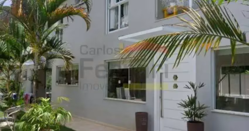 Sobrado semi novo na serra da cantareira, 3 suítes com terraço, quintal , vagas