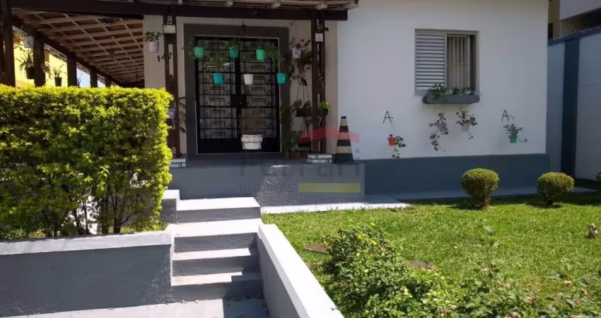 CASA TOTALMENTE TERREA MANDAQUI