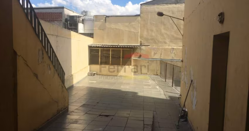 Sobrado a venda, Vila Gustavo, 03 dormitórios, 03 vagas, 02 banheiros