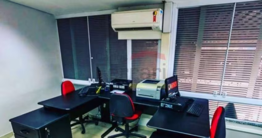 Prédio  à Venda  240m²  com  Galpão Comercial com equipamentos!