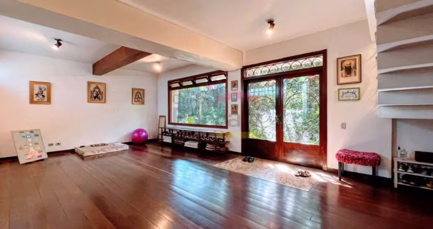 Sobrado com terreno de 2.500m2