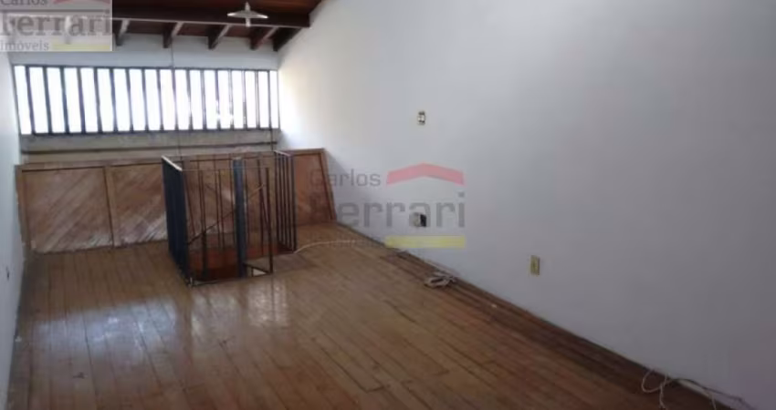 Casa à venda em Santana 175 metros, quintal,região Braz Leme e Alfredo Pujol, 03 quartos ,1 vaga.