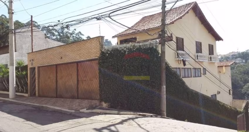 Sobrado Avenida Nova Cantareira de esquina, 320m²