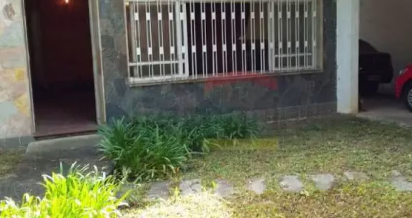 Casa térrea no jardim floresta, 3 dormitórios, sendo 2 suítes, 2 banheiros, 577 m2 área total