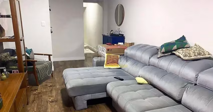 Sobrado na região do jardim japão, 3 dormitórios, sendo 1 suíte, 2 vagas