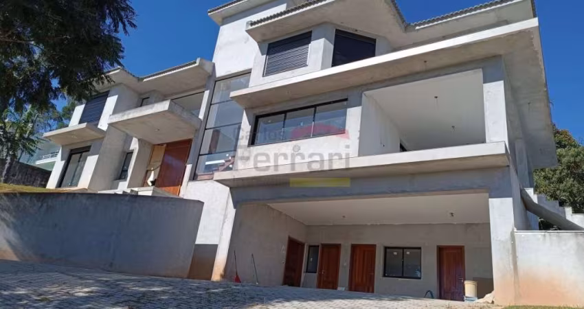 Sobrado novo na Serra da Cantareira, Residencial Suíça da Cantareira.