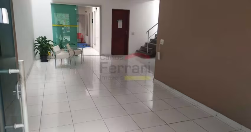 Sobrado comercial á venda em Santana - duas vagas de garagem
